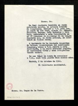 Copia sin firma del oficio del secretario accidental [Rafael Lapesa] al duque de la Torre con el ...