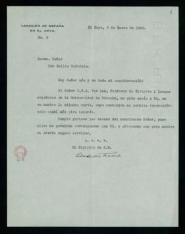 Carta del conde de Pradere, embajador en La Haya, a Emilio Cotarelo con la que le remite otra del...