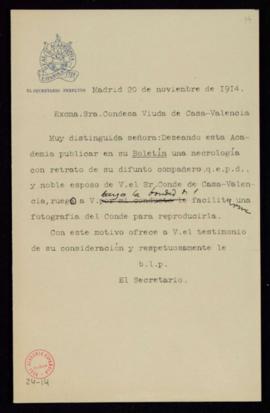 Minuta de la carta del secretario [Emilio Cotarelo] a la viuda del conde de Casa Valencia en la q...