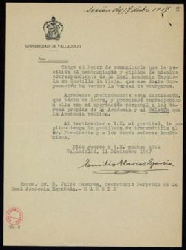 Carta de Emilio Alarcos García a Julio Casares en la que acusa del nombramiento y diploma de acad...