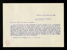 Copia de la carta del secretario a la viuda de Terradas en la que le informa de la contestación d...