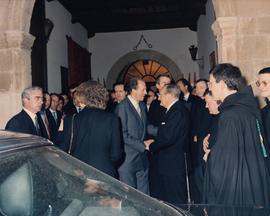 Los reyes de España tras el acto institucional celebrado en la Abadía de Silos con motivo del X C...