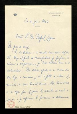 Carta de Carlos Martínez de Campos, duque de la Torre, a Rafael Lapesa en la que contesta, en rel...
