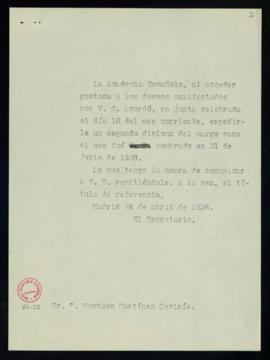 Copia del oficio del secretario a Gustavo Martínez Zuviría en el que le comunica que le remite un...