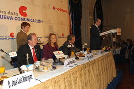 Conferencia de José Manuel Blecua en el Foro de la Nueva Comunicación