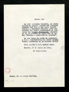 Copia sin firma del oficio del secretario [Julio Casares] a Julio Guillén de comunicación de su n...
