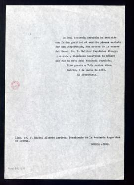 Copia del oficio del secretario [Rafael Lapesa] a Rafael Alberto Arrieta, presidente de la Academ...