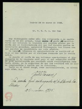 Carta de Julio Casares a C. F. Adolf van Dam en la que le agradece el pésame enviado por el falle...