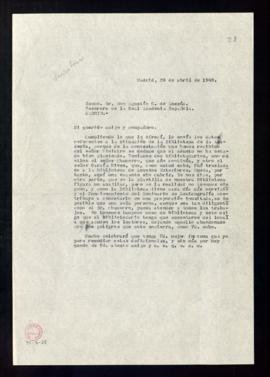 Copia de la carta enviada a Agustín G. de Amezúa sobre la plantilla de la biblioteca, precaria pa...