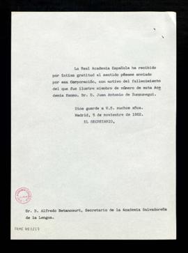 Copia sin firma del oficio del secretario [Alonso Zamora Vicente] a Alfredo Betancourt, secretari...