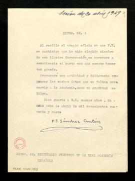 Oficio de F. J. Sánchez Cantón al secretario de la Real Academia Española para comunicarle que ac...