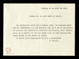 Copia de la carta del oficial de secretaría [Javier Ruiz de Medina] a José M.ª de Cossío para inf...