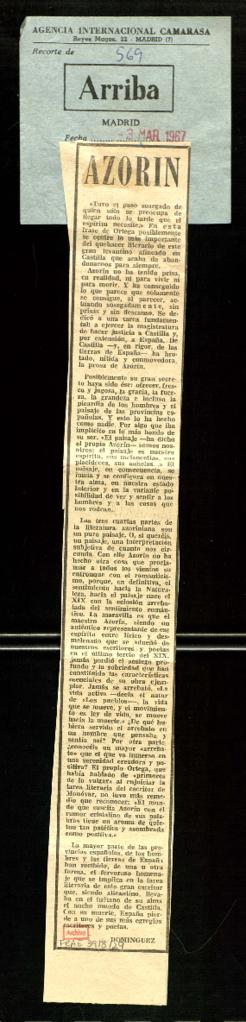 Recorte del diario Arriba titulado Azorín, por Domínguez