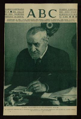 Recorte de la portada del diario ABC [de 14 de julio de 1931], con una fotografía de José Francos...