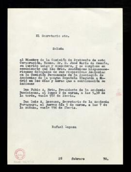 Copia sin firma del saluda del secretario, Rafael Lapesa, a José María de Cossío con el que le co...