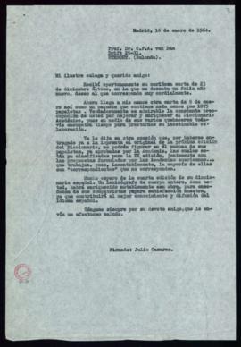 Minuta de la carta de Julio Casares a C. F. Adolf van Dam en la que acusa recibo de sus cartas y ...