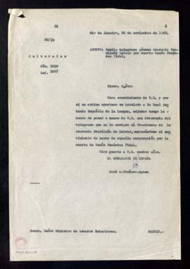 Copia del oficio de José A. Giménez-Arnau, embajador de España, al ministro de Asuntos Exteriores...