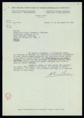 Carta de C. F. Adolf van Dam a Julio Casares con la que le remite un paquete de 400 papeletas con...