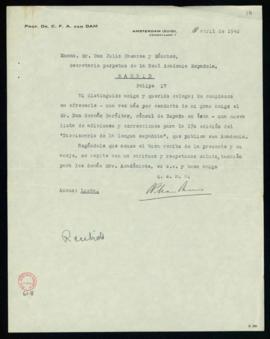 Carta de C. F. Adolf van Dam a Julio Casares con la que le remite una nueva lista de adiciones y ...