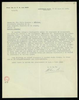 Carta de C. F. Adolf van Dam a Julio Casares con la que le remite una carta de F. de Tollenaere y...
