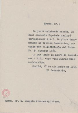 Minuta del oficio del secretario a Joaquín Álvarez Quintero de traslado de su posesión de la plaz...