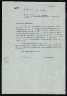 Copia de la carta del director y el secretario de la Academia a Porfirio Díaz Machicao en la que ...