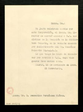 Minuta del oficio del secretario a Wenceslao Fernández Flórez de comunicación de su designación c...