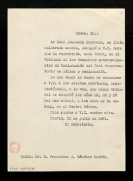 Copia sin firma del oficio del secretario a Francisco J. Sánchez Cantón con el que le comunica qu...