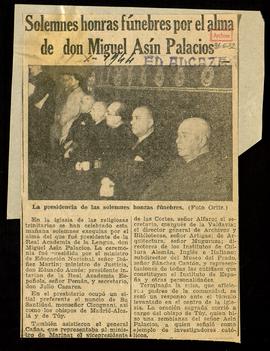 Recorte del diario El Alcázar con la noticia Solemnes honras fúnebres por el alma de don Miguel A...