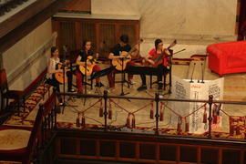 Actuación musical de la Orquesta de Guitarras Django Reinhardt tras la entrega de premios