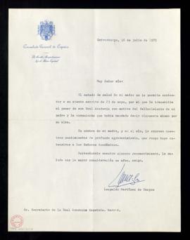 Oficio de Leopoldo Martínez de Campos al secretario de la Real Academia Española en el que agrade...