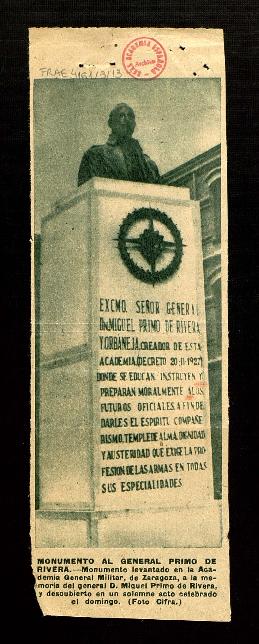 Recorte [del diario ABC] con una fotografía del monumento al general Miguel Primo de Rivera