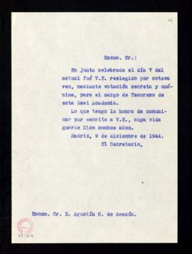 Copia sin firma del oficio del secretario a Agustín G. de Amezúa de traslado de su reelección com...