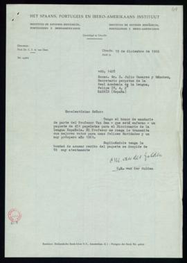 Carta de C. M. van der Gulden a Julio Casares con la que le remite, de parte de C. F. Adolf van D...