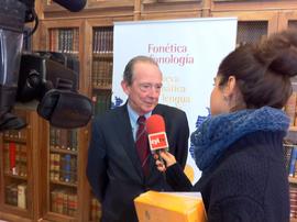 Entrevista a José Manuel Blecua en la presentación de la Fonética y Fonología de la Nueva Gramáti...