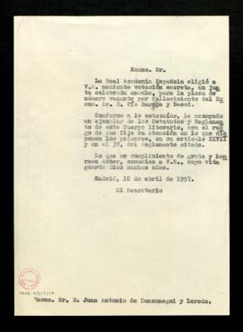 Copia sin firma del oficio del secretario [Julio Casares] a Juan Antonio de Zunzunegui y Loredo p...