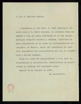 Copia del oficio del secretario a Mariano Cuevas en el que le comunica que la Real Academia Españ...