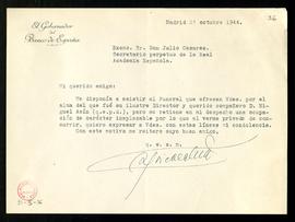 Carta del gobernador del Banco de España a Julio Casares en la que excusa su asistencia al funera...