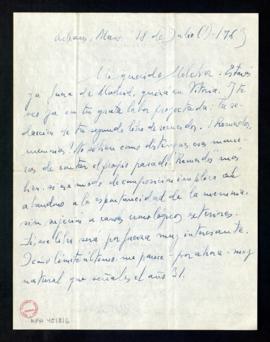 Carta de Jorge Guillén a Melchor Fernández Almagro en la que le supone ya en Vitoria, escribiendo...