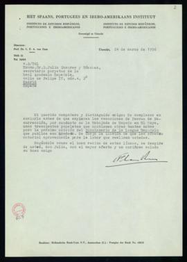 Carta de C. F. Adolf van Dam a Julio Casares con la que le remite un paquete de 300 papeletas con...