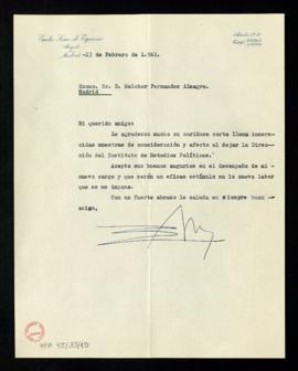 Carta de Emilio Lamo de Espinosa a Melchor Fernández Almagro en la que le agradece su cariñosa ca...