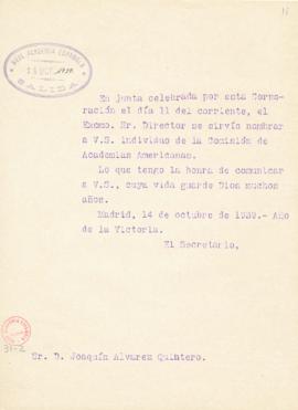 Minuta del oficio del secretario a Joaquín Álvarez Quintero de traslado de su nombramiento como i...
