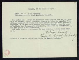 Carta de Eulalia Cáceres a Julio Casares, secretario, en la que ofrece a la Academia el libro iné...