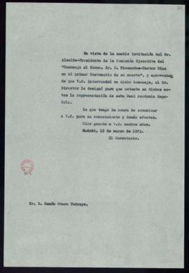 Copia sin firma del oficio del secretario a Ramón Otero Pedrayo de traslado de su designación por...