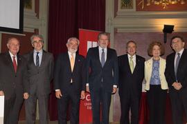 Fotografía de grupo de los asistentes a la Conferencia de Rectores de las Universidades Españolas
