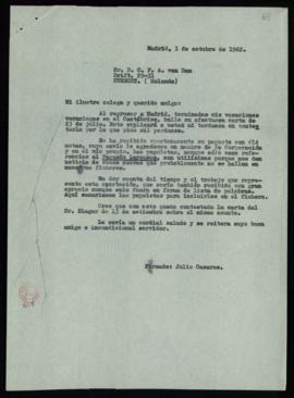 Minuta de la carta de Julio Casares a C. F. Adolf van Dam en la que acusa recibo del paquete con ...