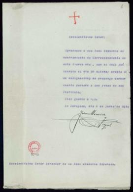 Carta de Juan Moneva y Puyol al director en la que comunica su aceptación del nombramiento como a...