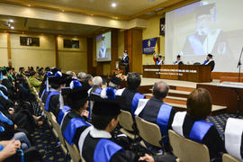 Ceremonia de investidura de Darío Villanueva como doctor honoris causa de la Universidad de Loja