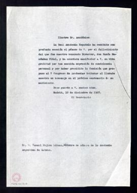 Copia sin firma del oficio del secretario a Manuel Mújica Laínez, miembro de la Academia Argentin...