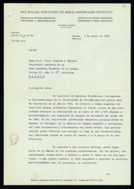 Carta de D. C. Martin a Julio Casares en la que le invita a colaborar en la publicación conmemora...